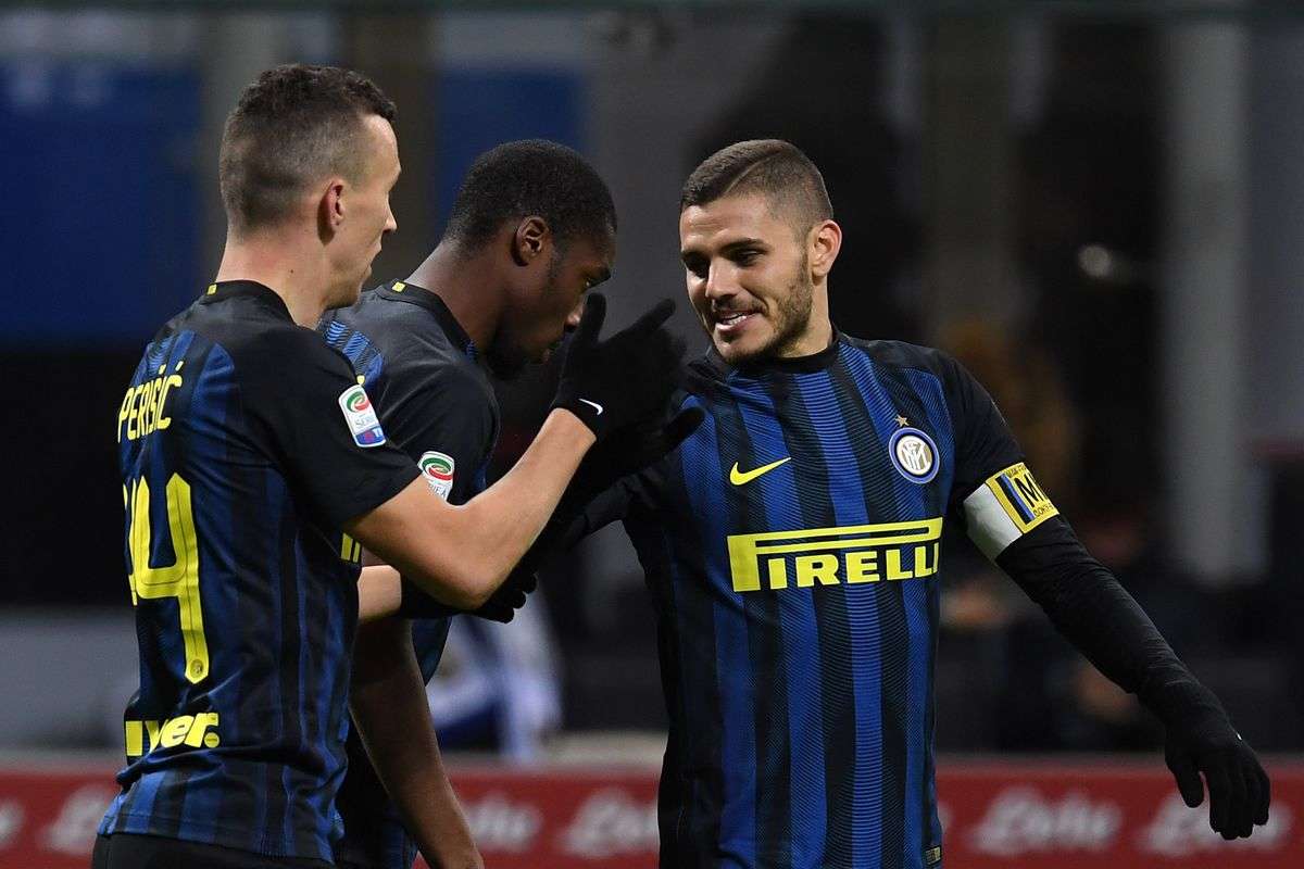 Inter đang bay cao cùng bộ đôi Mauro Icardi và Ivan Perisic